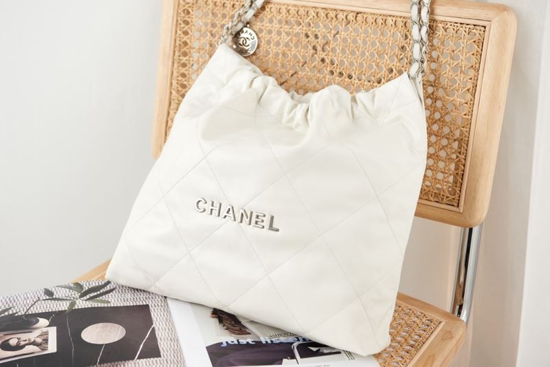 Chanel Shopping Bag